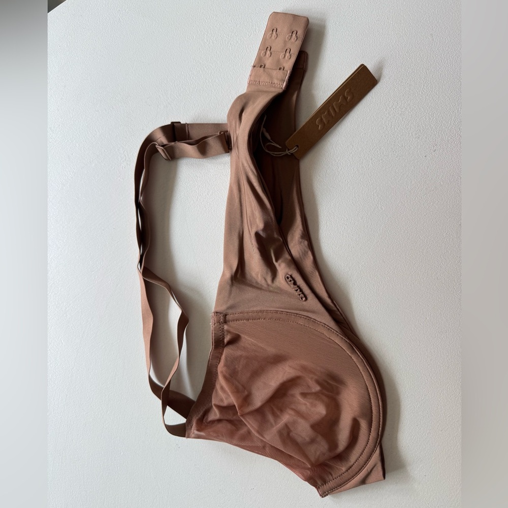 SKIMS NO SHOW UNLINED DEMI BRA - Underwire Bra - Sienna - Picture 2 of 8